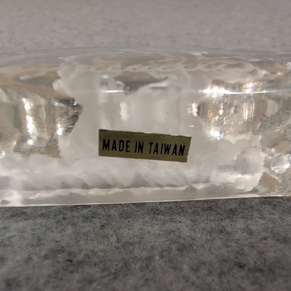 Frosted Glass Dolphin Hawaii Souvenir Paperweight Clear Textured Figurine - Picture 5 of 5